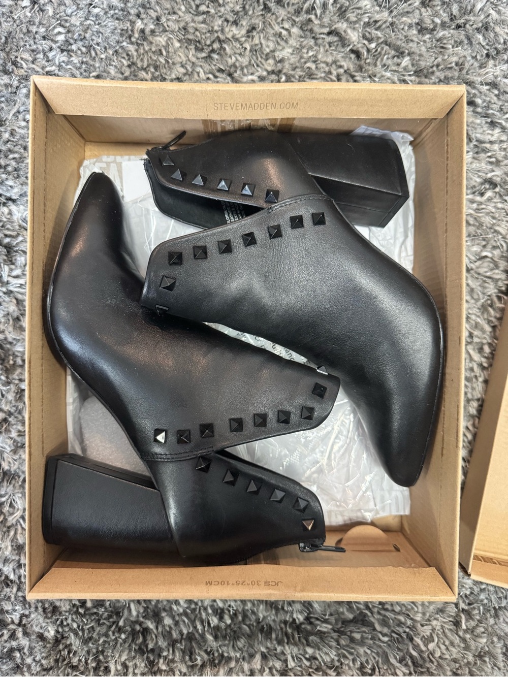 Steve Madden Gloria Black Pyramid-Stud Ankle Boots